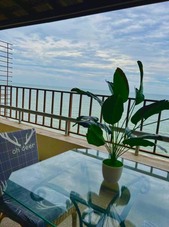 Pd Seaview Vip Staycation W Wifi Kampong Bagan Pinang Экстерьер фото